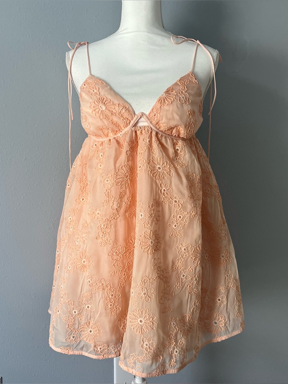 For Love And Lemons Romantic Coquette Peach Floral Embroidered Babydoll M NWT